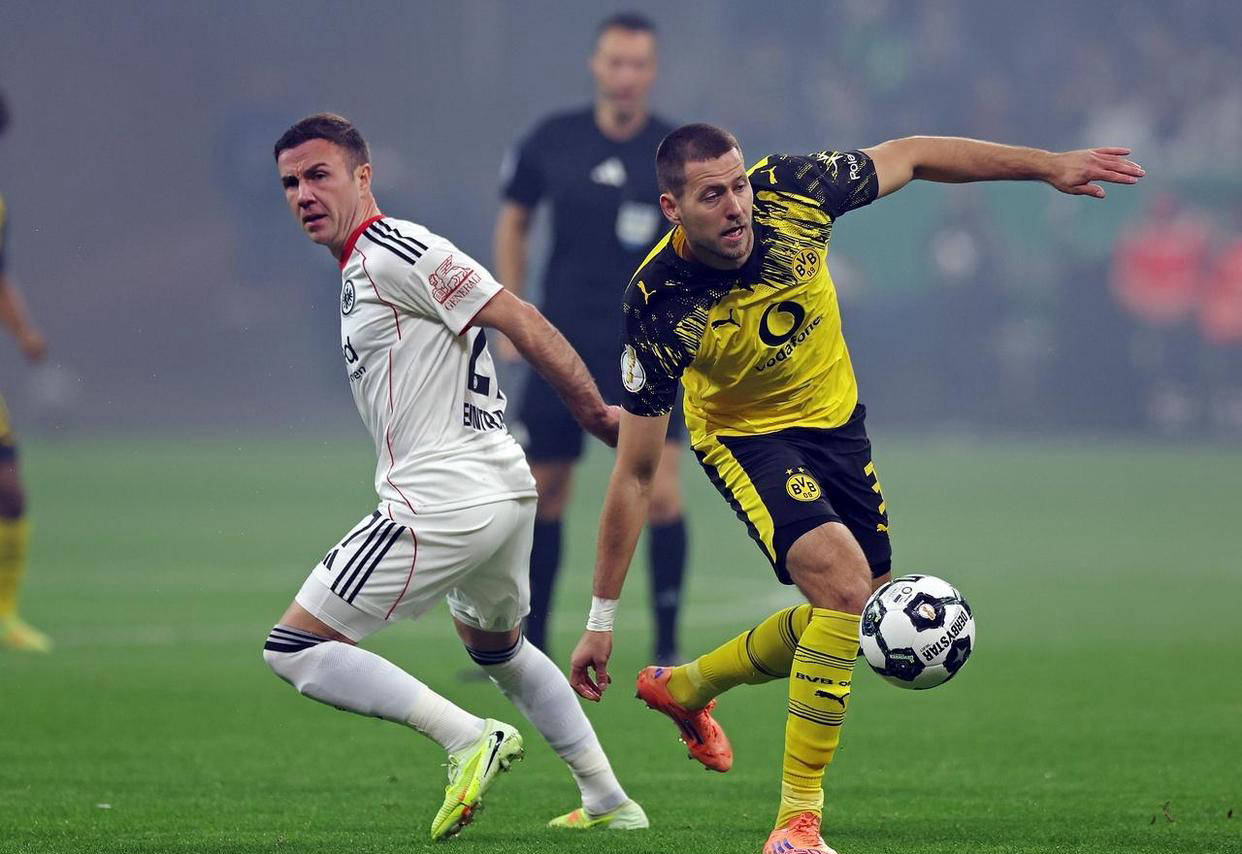 NBA：独行侠击败雄鹿 东契奇全场三双（NBA战报：东契奇砍下三双，独行侠力克雄鹿）