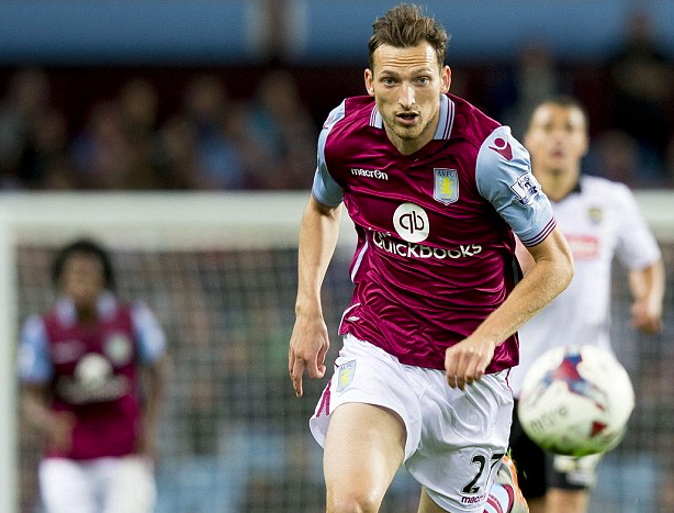 镜报：曼联1月无法召回霍伊伦，那不勒斯有欧冠资格就能买断（镜报：曼联冬窗无法回收霍伊伦，那不勒斯若获欧冠资格即可触发买断）