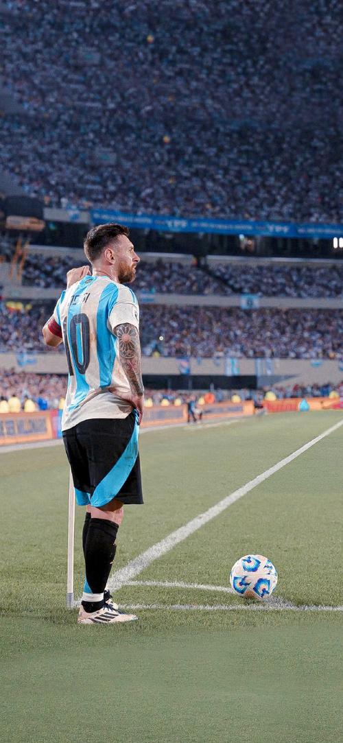 5场零封，秦子牛：自己发挥得还不错，主要是团队踢得非常好（五场零封！秦子牛：个人状态尚可，关键在团队发挥出色）