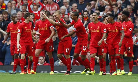 爷青回，维耶里社媒晒与大罗、巴乔、托蒂、卡纳瓦罗等人合照（传奇同框！维耶里社媒晒与大罗、巴乔、托蒂、卡纳瓦罗等合照）