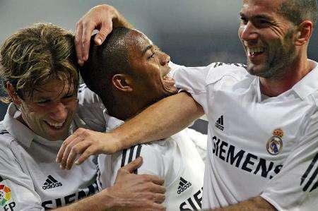 TA：伊萨克疑似腿部骨折，利物浦对其伤情感到担忧（TA报道：伊萨克或腿部骨折，利物浦对其伤势深感忧虑）